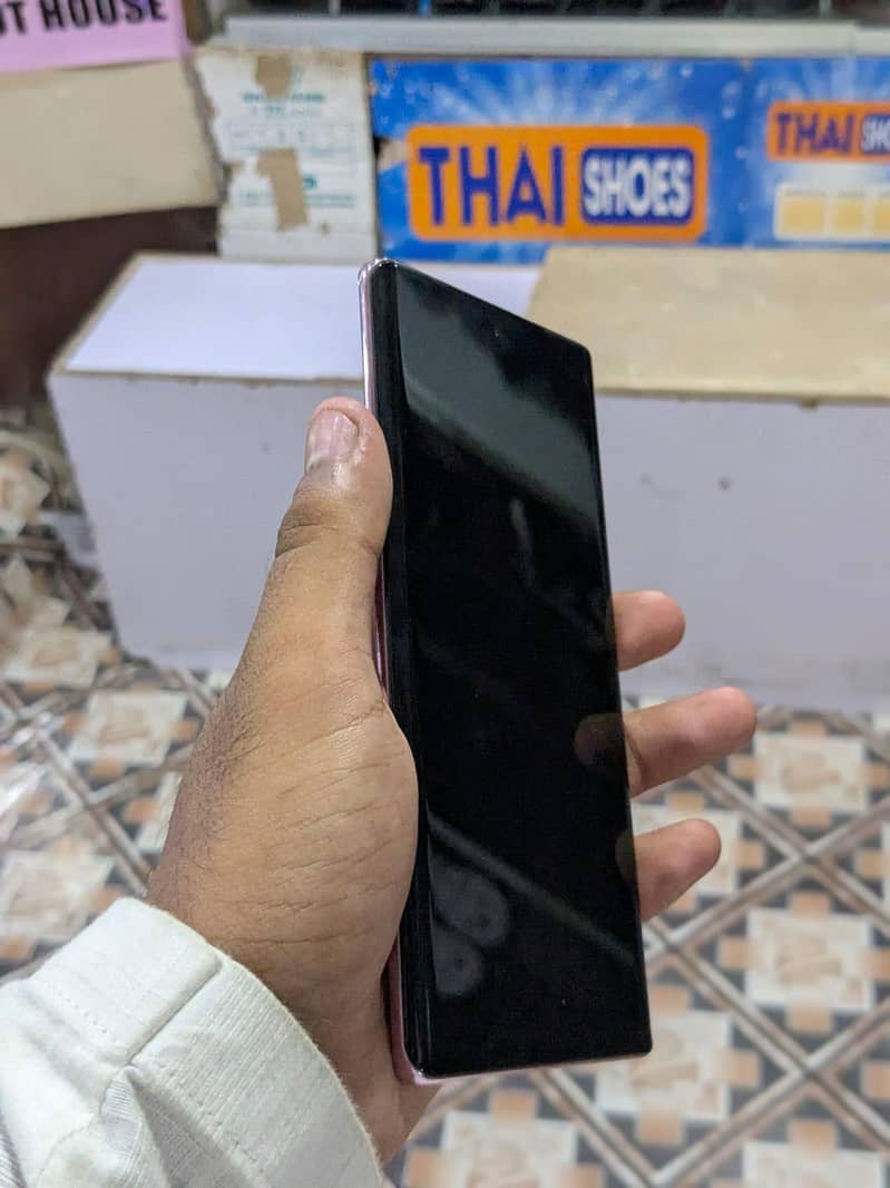 Infinix Zero 40 1