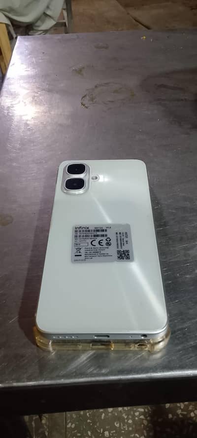 Infinix smart 10 4 64