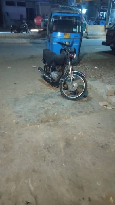 urgent sale crown 125 2018