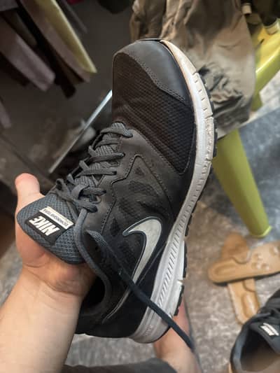 Nike Downshifter 6
