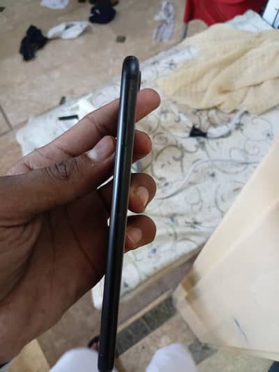 Apple iPhone 7