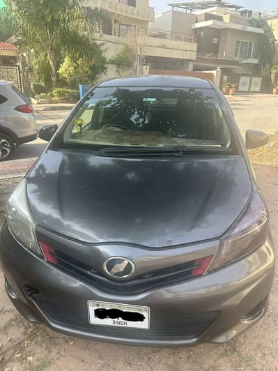 Toyota Vitz 2011