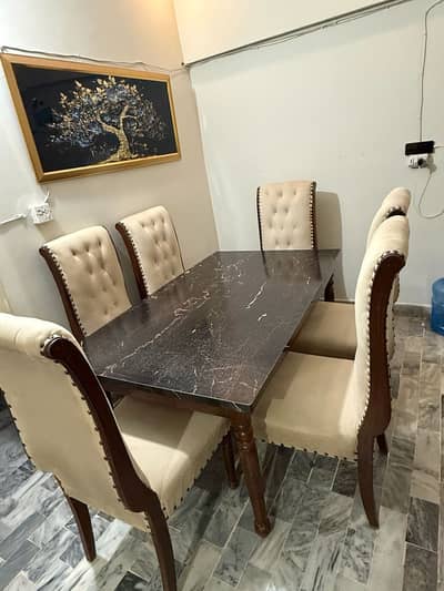 Dinning Table plus chairs