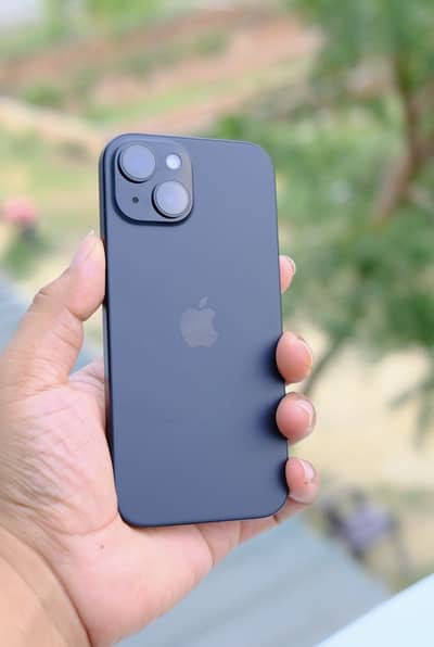 Apple iPhone 15