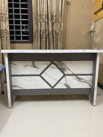 Office table
