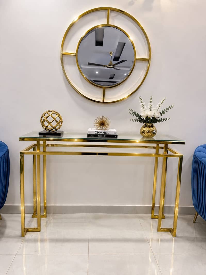 Console + Mirror + 2 sofa’s 2