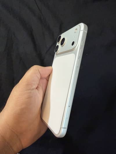 Apple iPhone 17 Pro Max (Silver 256)