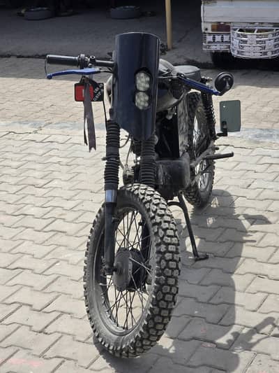 Cafe Racer CD 70 best Bike 2007 model Master