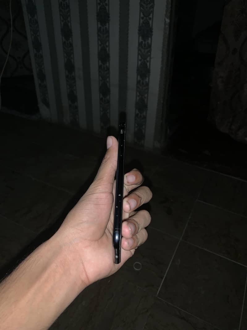 iPhone 7 2
