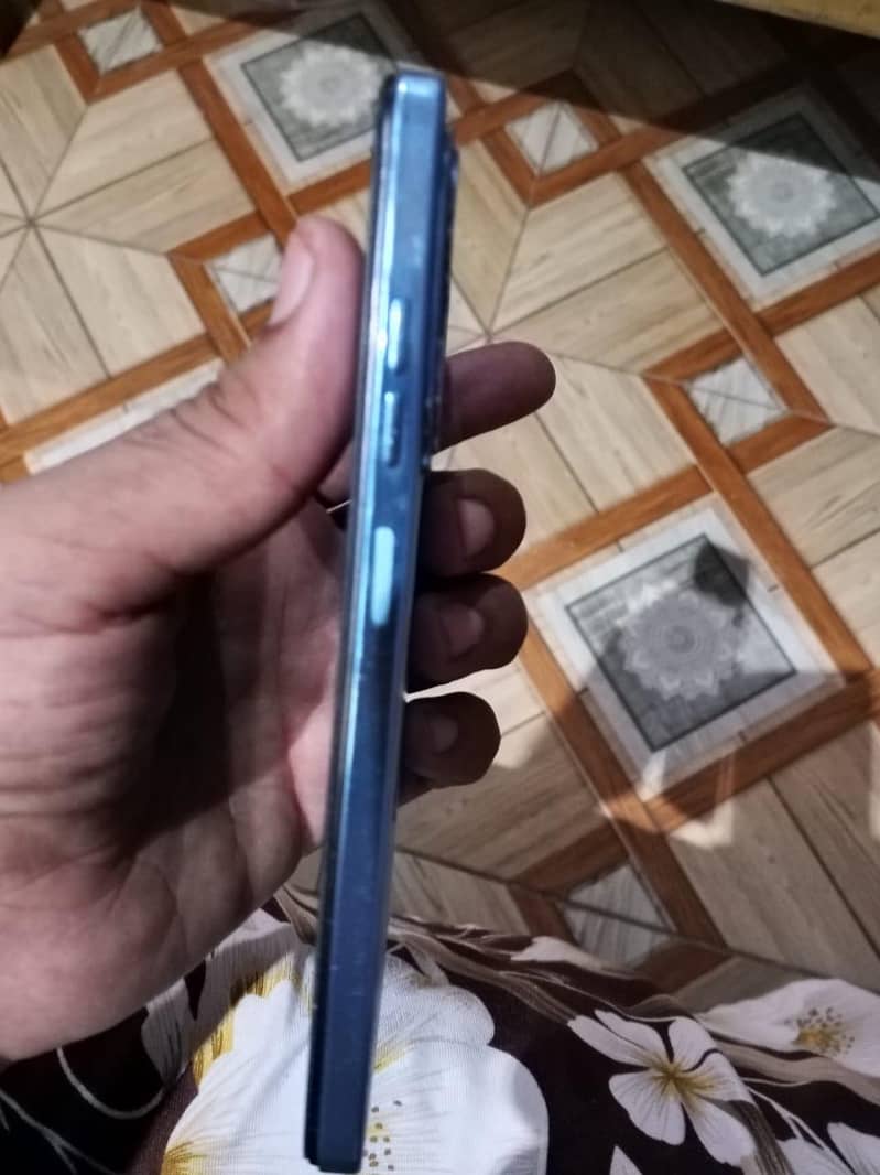Tecno Spark 20 3