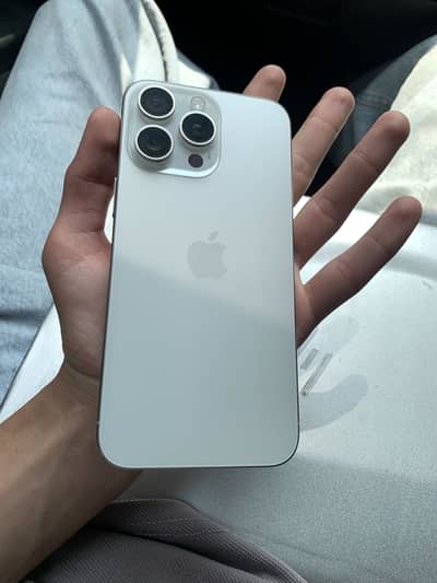 Apple iPhone 15 Pro Max