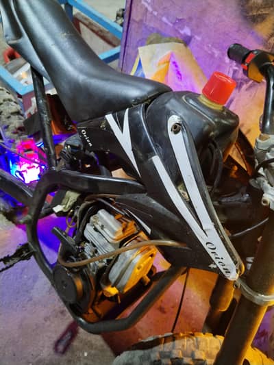 sport bike available ha petrol per chalti