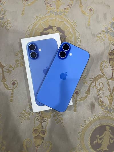 Apple iPhone 16