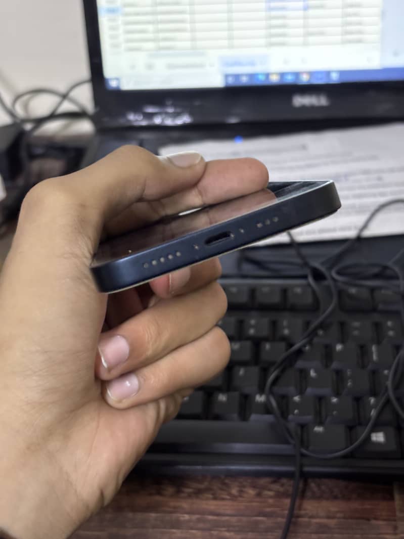 Apple iPhone 14 2