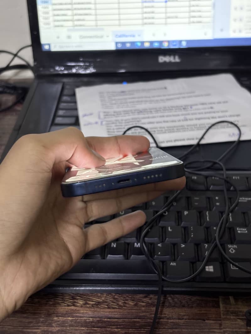 Apple iPhone 14 4