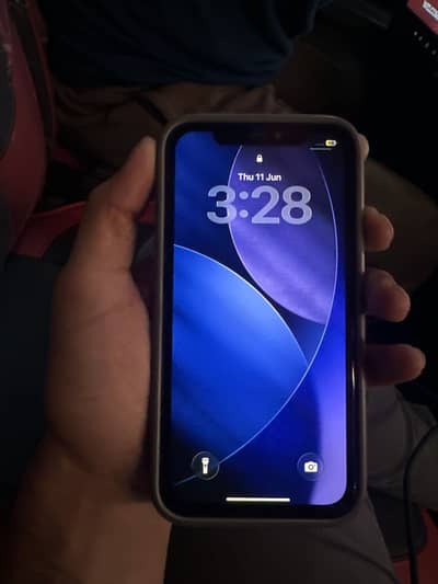 Apple iPhone 11