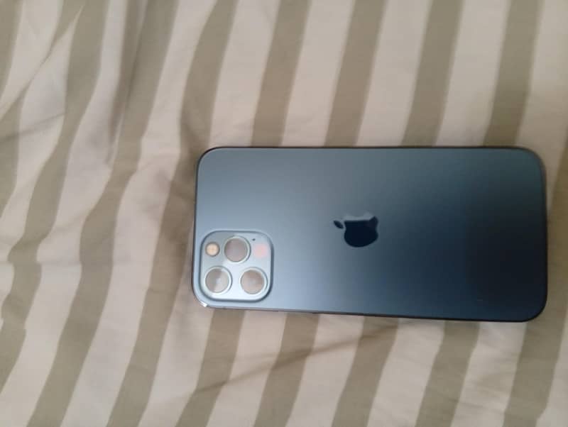 Apple iPhone 12 Pro 0
