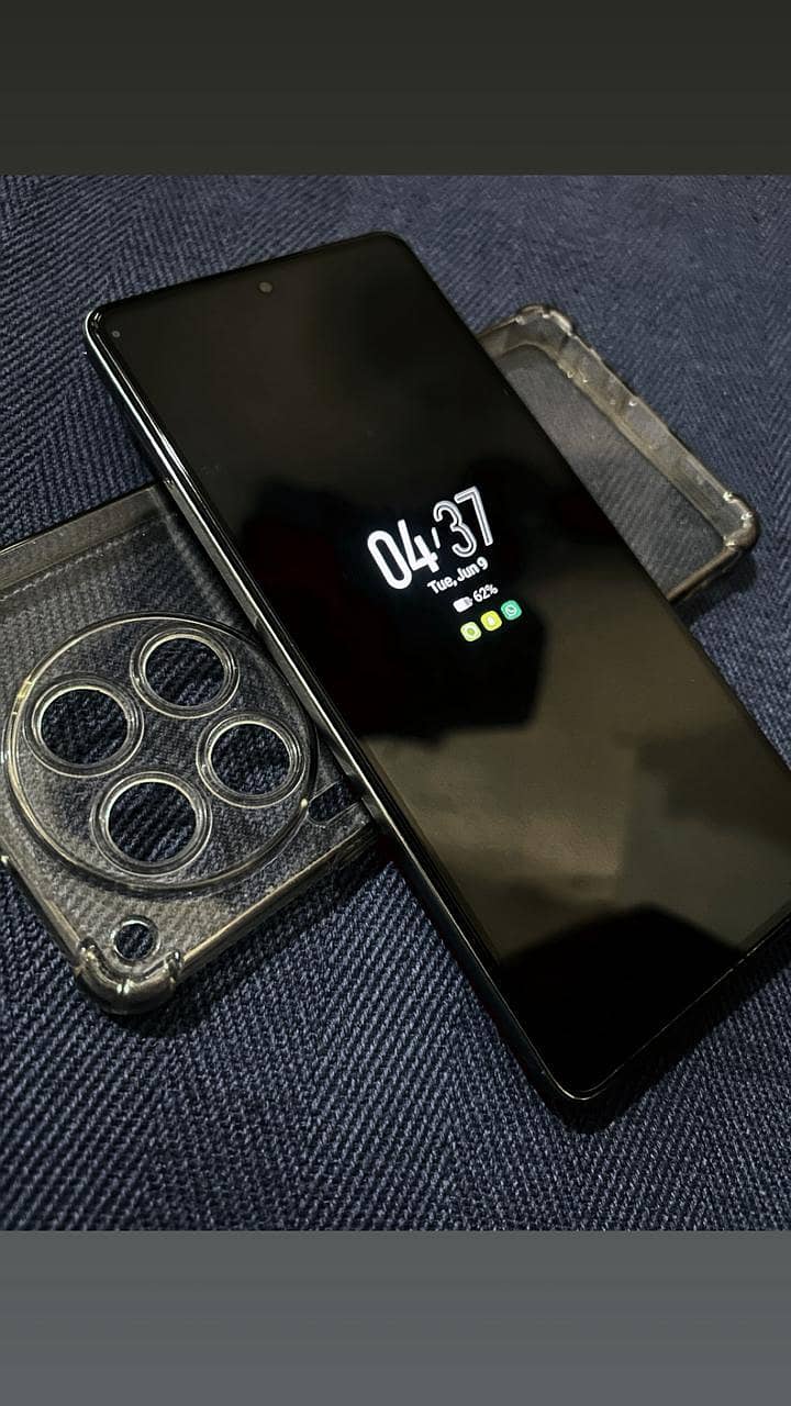 Tecno CAMON 30 Pro 1