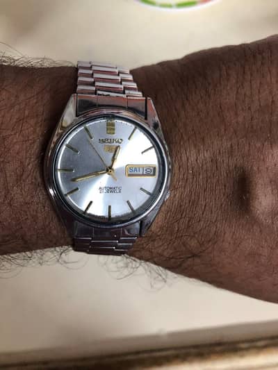 Seiko5  automatic original japan made with day/ date