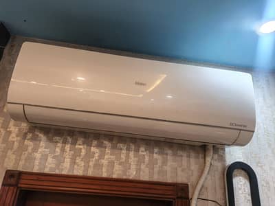 Haire DC inverter heat and cool
