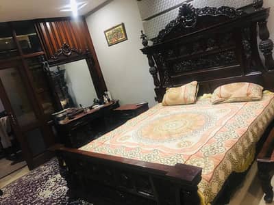 Pure Genuine Dyar wood Bed set