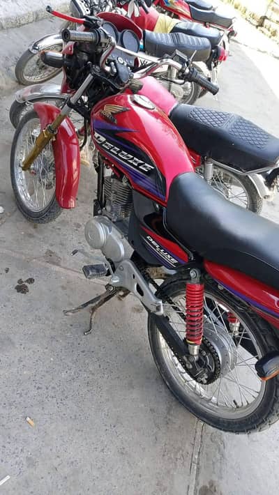 Honda delux 2014 model