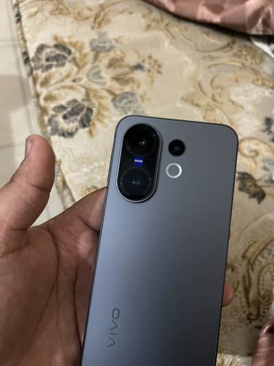 Vivo X200FE