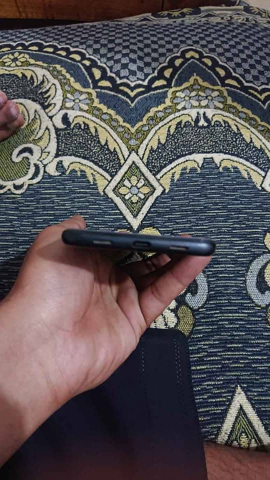 Google Pixel 4a 1