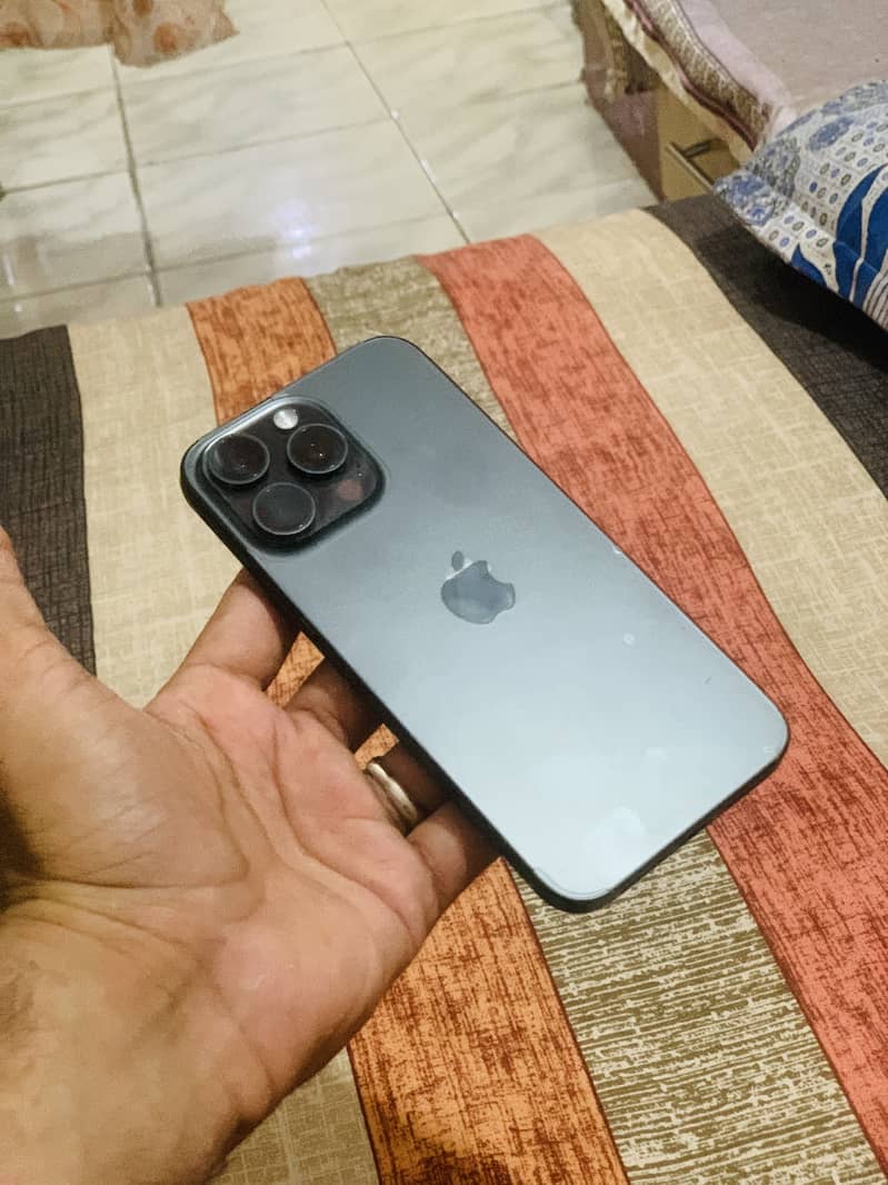 iphone 15 pro max jv 3
