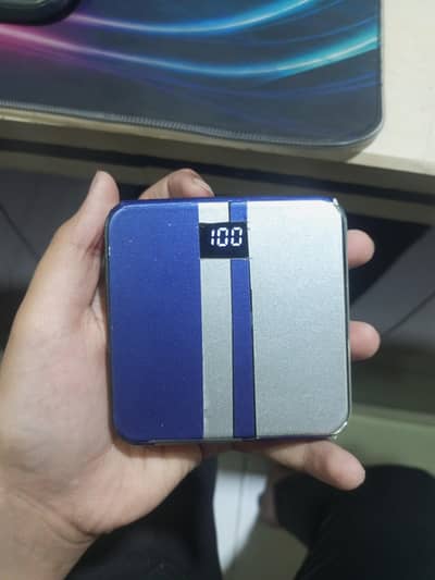 Phillips Power Bank 20000 MH Lithium Battery