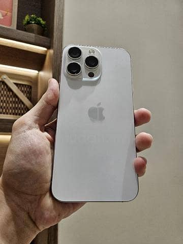 Apple iPhone 15 Pro Max