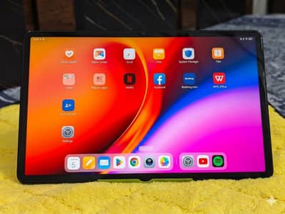 Honor pad x9 12 inches screen 13gb ram 128 gb rom 120hz