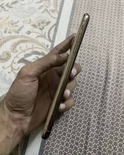 Iphone xs max 64gb pta approved