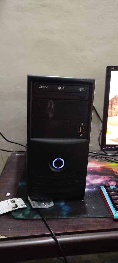 Ryzen 5 2600 | B450 | 16gb Klsire Ram 3200mhz | 128gb m. 2