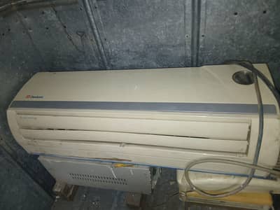 ac for sale urgntly