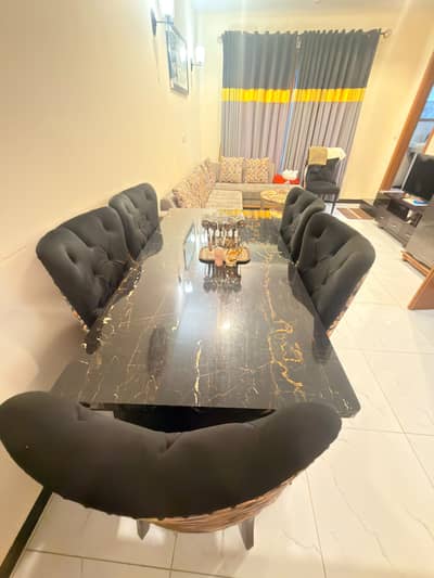 Dining table with 6 chairs