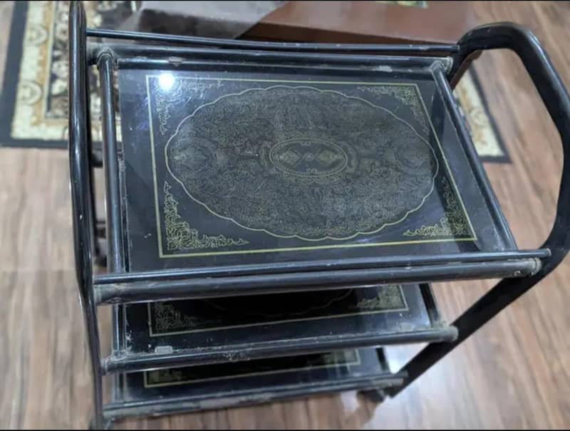 Tea trolley 0