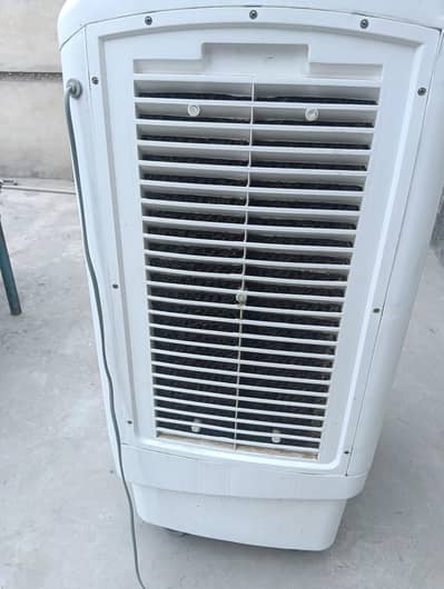 واٹر کولر برائے فروخت (بہترین کنڈیشن)