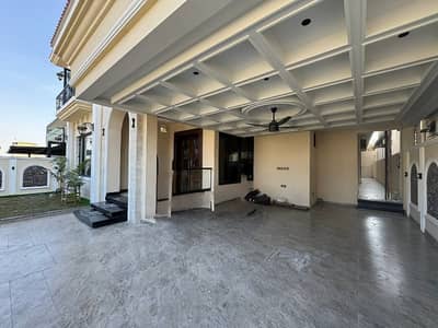 1 Kanal Brand New Beautiful Victorian Style House For Sale