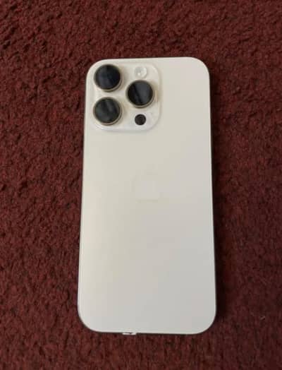 Apple iPhone 16 Pro