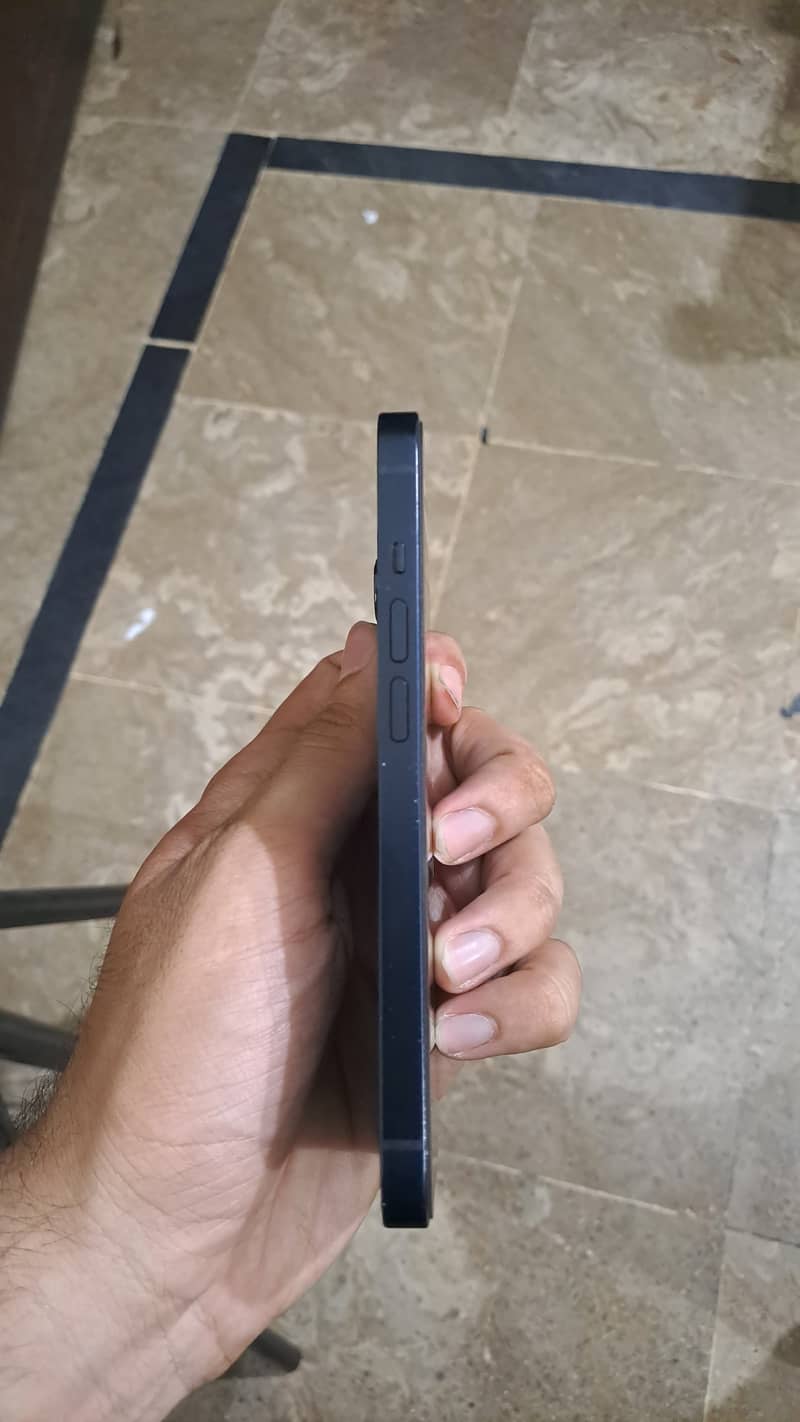 Apple iPhone 14 1