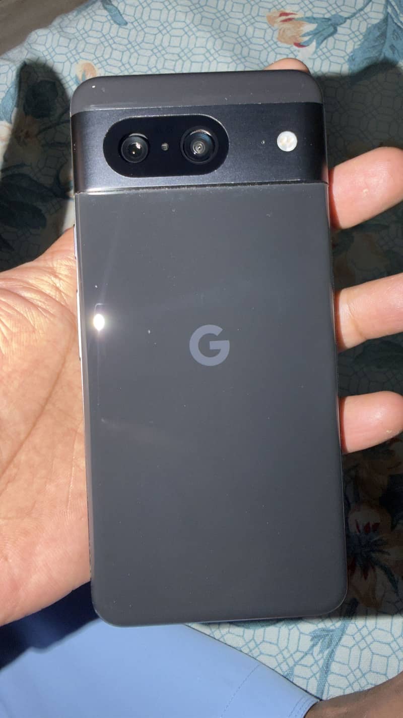 Google Pixel 8 1