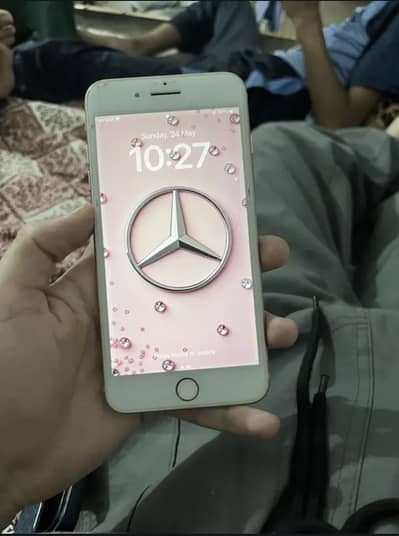 Apple iPhone 8 Plus