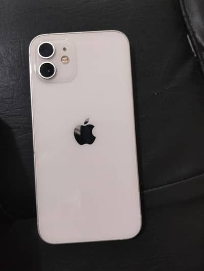 Apple iPhone 12