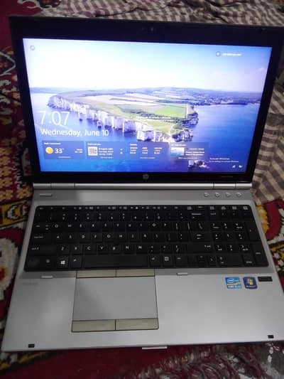 hp Elitebook 8560p core i5 third 8gb ram, 128gb SSD