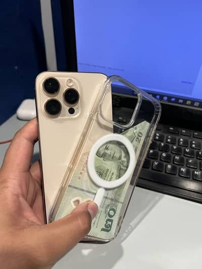 Apple iPhone 16 Pro Max
