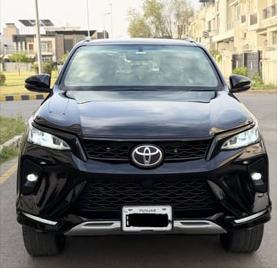 Toyota Fortuner Legender 2022 B2B Geniune