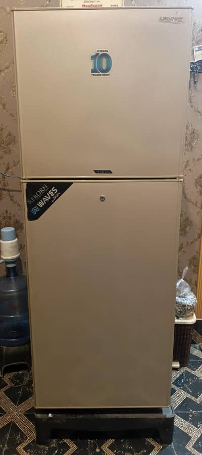Waves Refrigerator Fridge WR-315