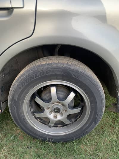 Car rim and tyre