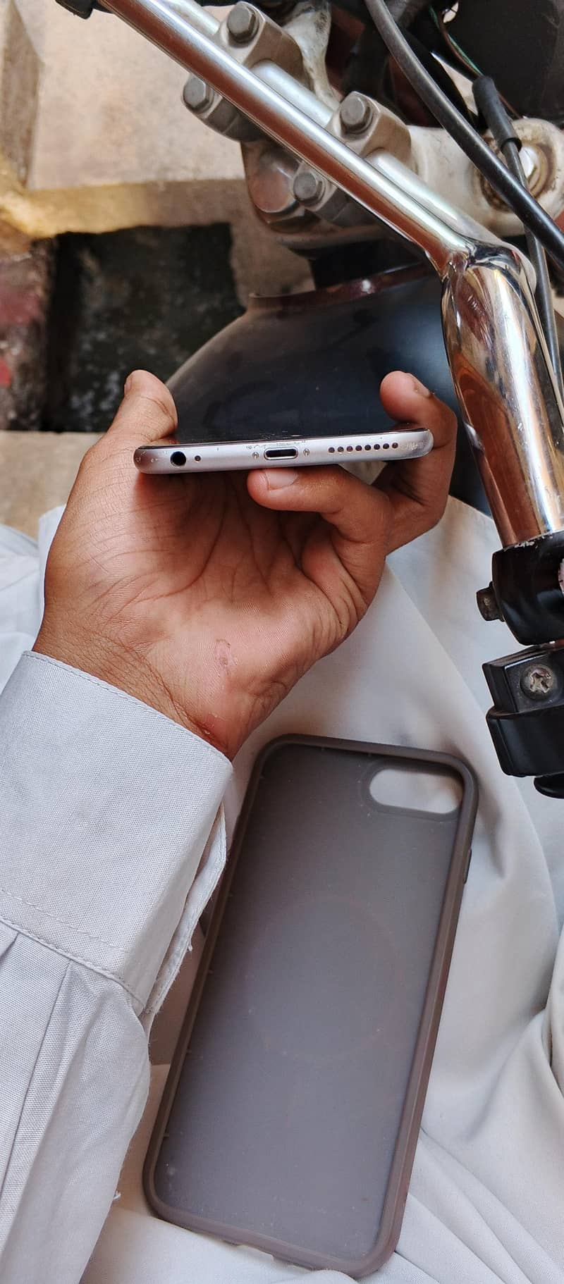 Apple iPhone 6S Plus 2